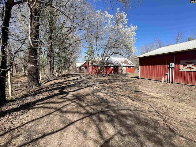 88C Tombfield Rd, Camden, SC 29020 - view of yard featuring an outbuilding and a pole building