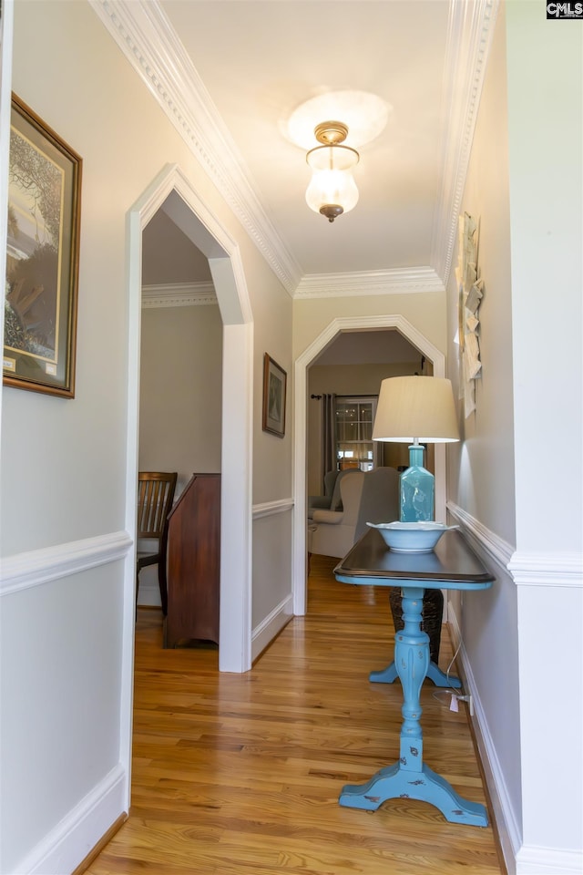 213 River Xing, Lexington, SC 29072 - foyer featuring wood finished floors, ornamental molding, arched walkways, and baseboards