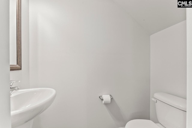 339 Gum Swamp Trl, West Columbia, SC 29169 - bathroom with toilet and a sink