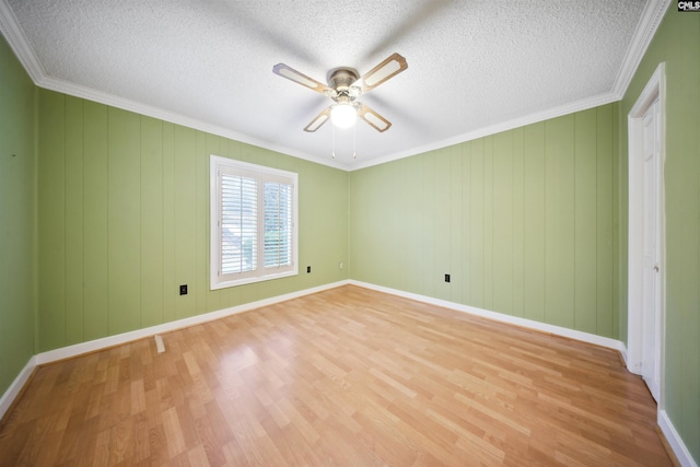 137 Shannondale Ct, Columbia, SC 29209 - empty room with light wood-type flooring, a ceiling fan, crown molding, baseboards, and a textured ceiling