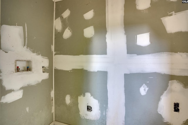 4712 Leaf Crest Ct, Columbia, SC 29210 - laundry view