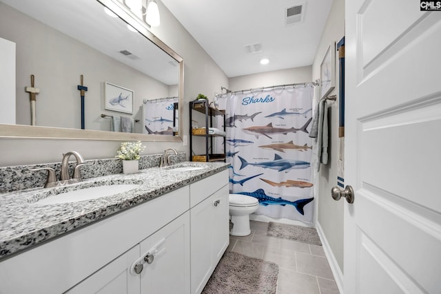 556 Harbour Pointe Dr, Columbia, SC 29229 - bathroom featuring double vanity, toilet, a shower with shower curtain, and baseboards
