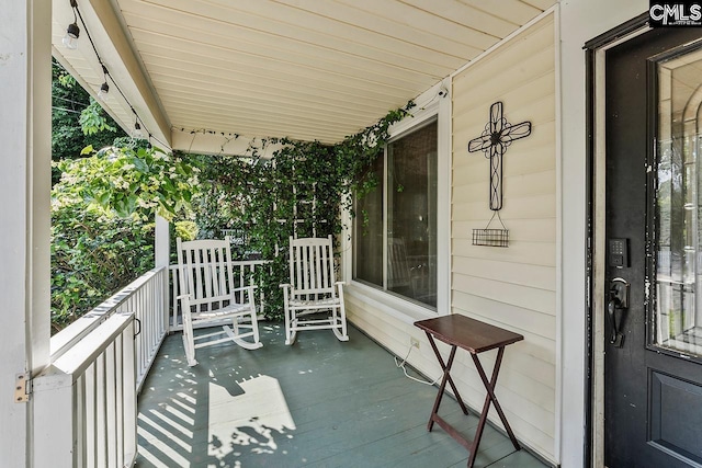 2909 Columbia Ave, Columbia, SC 29201 - view of porch