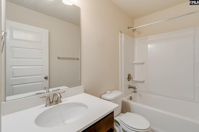 757 Garrett Way, Columbia, SC 29229 - full bathroom featuring toilet, vanity, and bathing tub / shower combination