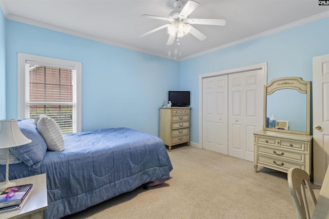 6 Hunting Glen Ct, Irmo, SC 29063 - bedroom featuring crown molding, light colored carpet, a closet, and a ceiling fan