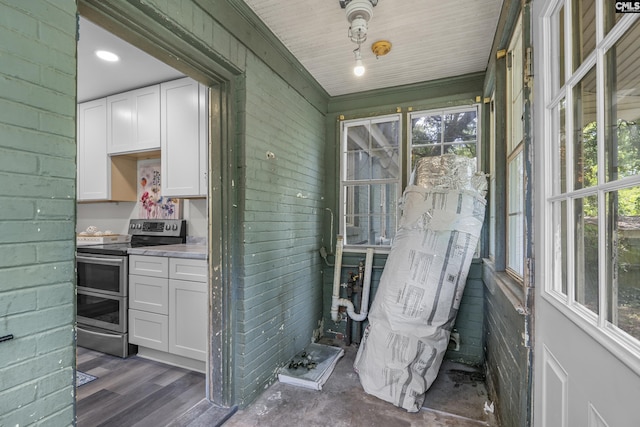 2611 Mills Dr, Columbia, SC 29204 - view of sunroom