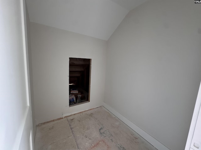 147 Harborside Cir, Columbia, SC 29229 - spare room with lofted ceiling