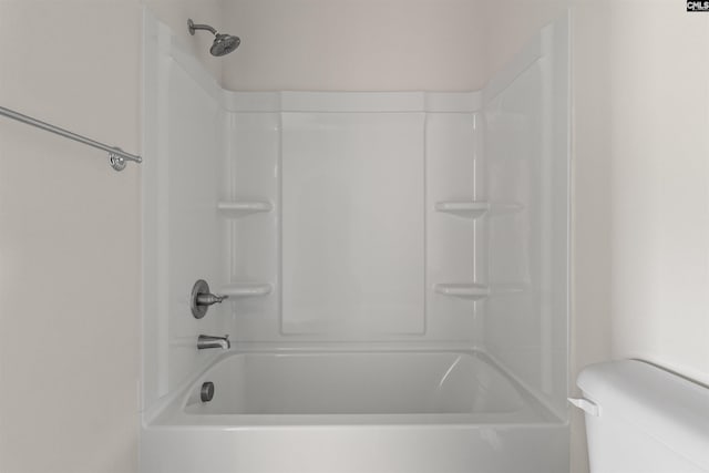 1412 Hammerwood Ln, Westminster, SC 29170 - bathroom featuring toilet and shower / bathtub combination
