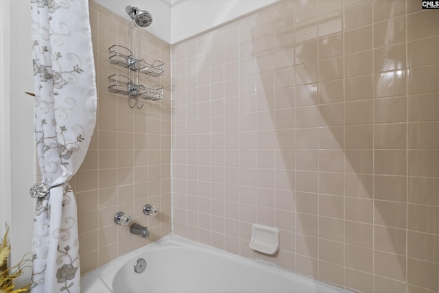 300 Green Rose, Columbia, SC 29229 - bathroom with shower / bathtub combination with curtain