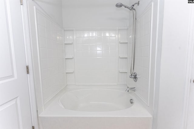 124 Weeping Oak Ln, West Columbia, SC 29169 - bathroom featuring washtub / shower combination