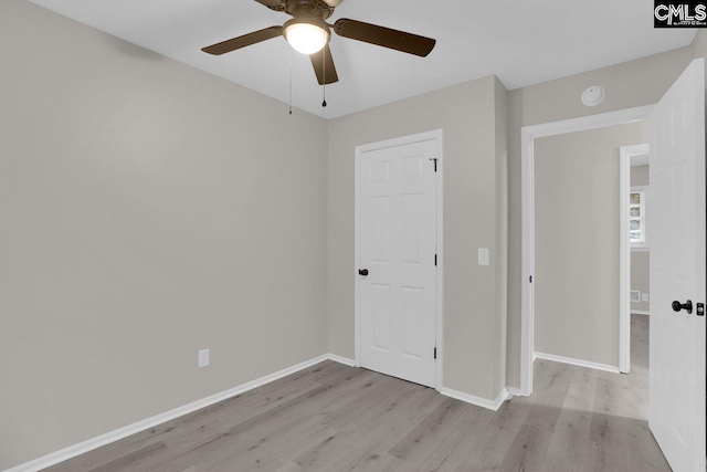 112 Woodcrest Dr, Columbia, SC 29203 - spare room featuring wood finished floors, a ceiling fan, and a smoke detector