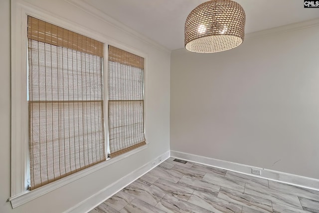 18 Ridgetop Ct, Columbia, SC 29229 - spare room with ornamental molding and a chandelier