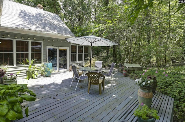 1208 Peacehaven Rd, Chapin, SC 29036 - wooden terrace with outdoor dining area and a hot tub