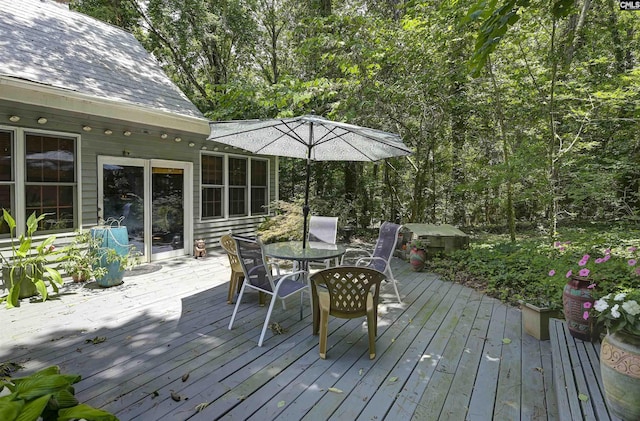 1208 Peacehaven Rd, Chapin, SC 29036 - wooden deck with outdoor dining space