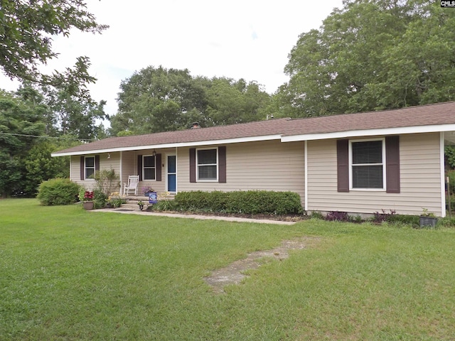 1016 Willis St, Batesburg, SC 29006 - single story home with a porch and a front yard