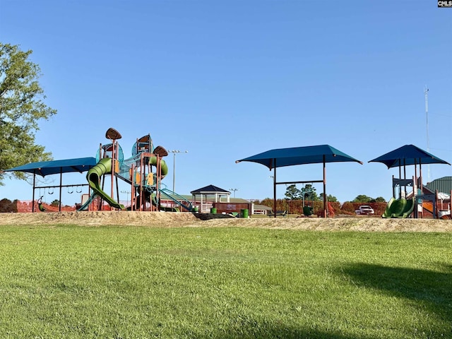 302 Brown St, Prosperity, SC 29127 - community play area with a yard