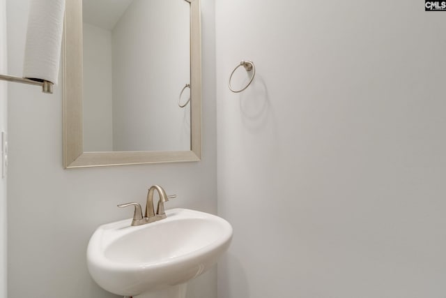 508 Esaw Dr, Elgin, SC 29045 - bathroom with a sink