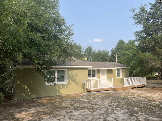 309 Shelton Rd, West Columbia, SC 29170 - ranch-style home featuring a wooden deck and stucco siding