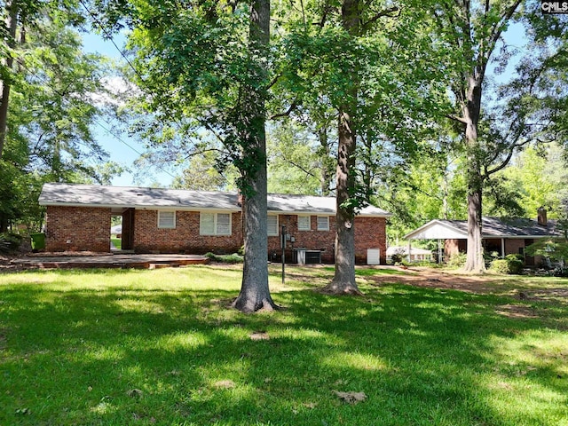 1712 Omarest Dr, Columbia, SC 29210 - ranch-style home with brick siding and a front lawn