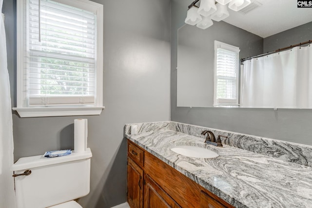 40 Stonehedge Ct, Sumter, SC 29154 - full bath featuring plenty of natural light and vanity