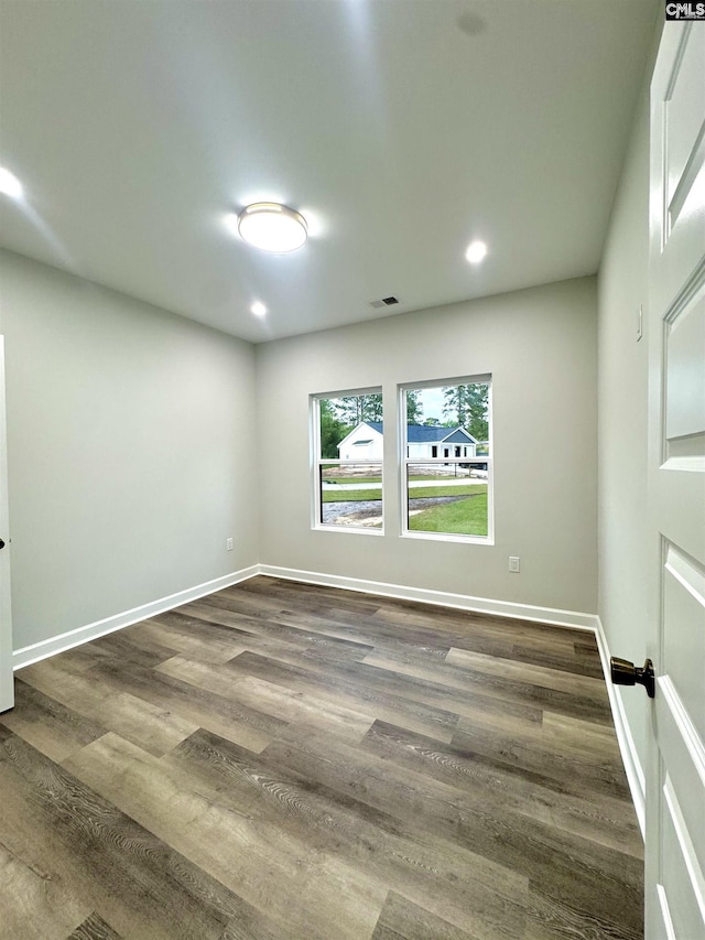 10 Lincolnshire Ct, Columbia, SC 29203 - unfurnished room featuring recessed lighting and dark wood-style flooring