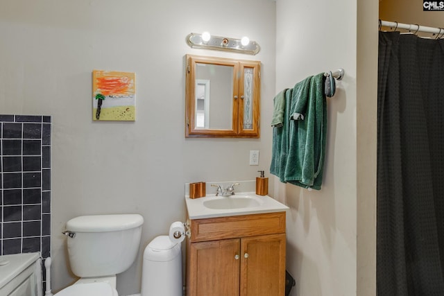 255 Sunnydale Dr, Columbia, SC 29223 - full bathroom featuring vanity and curtained shower