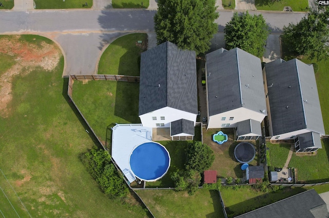 339 Bracken Dr, Lexington, SC 29072 - bird's eye view of a pool area
