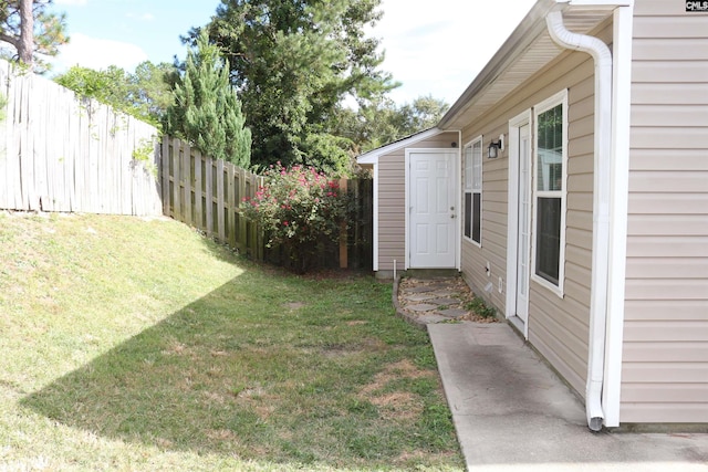 206 Windsor Village Dr, Columbia, SC 29223 - view of yard with an outdoor structure