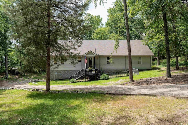 1326 Cedar Cove Rd, Camden, SC 29020 - ranch-style home featuring a front lawn and crawl space
