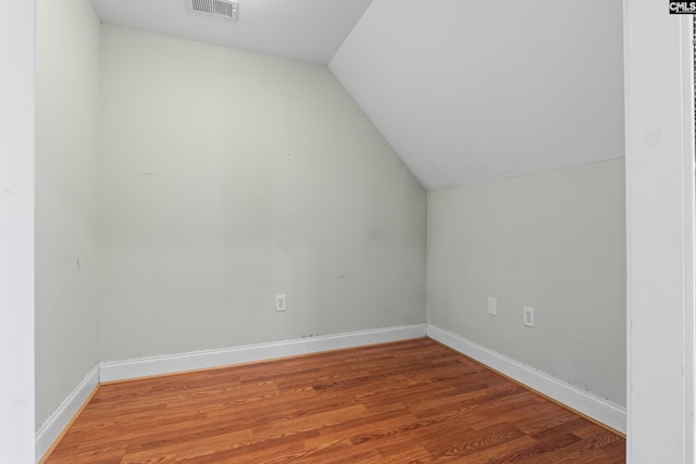 5 Shaftesbury Ln, Columbia, SC 29209 - bonus room featuring vaulted ceiling and wood finished floors