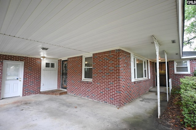 1120 Garden Ave, Cayce, SC 29033 - view of covered porch