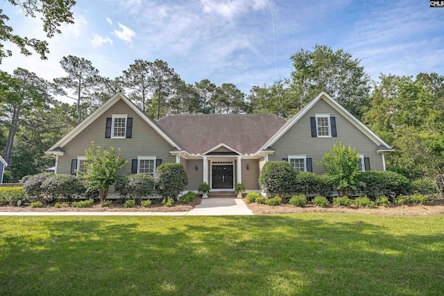8 Sand Spur Rd, Columbia, SC 29223 - traditional home with a front lawn