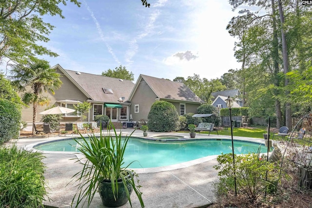 8 Sand Spur Rd, Columbia, SC 29223 - swimming pool featuring an in-ground hot tub and a patio