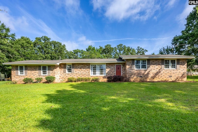 159 Rogers Rd, Saluda, SC 29138 - view of front facade with a front yard, brick siding, and crawl space