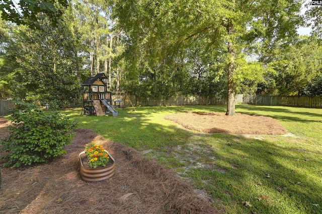 430 Hampton Creek Ct, Columbia, SC 29209 - fenced backyard featuring a playground
