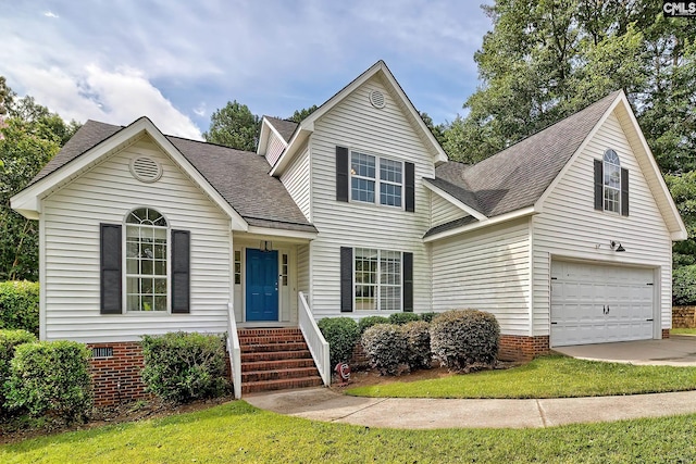 4 Beckworth Ct, Irmo, SC 29063 - traditional home featuring roof with shingles, concrete driveway, and an attached garage