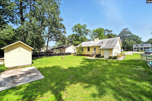 224 Ashton Cir, Lexington, SC 29073 - fenced backyard with entry steps and a storage shed