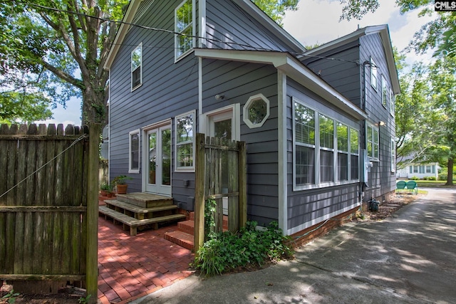2817 Duncan St, Columbia, SC 29205 - back of property featuring french doors