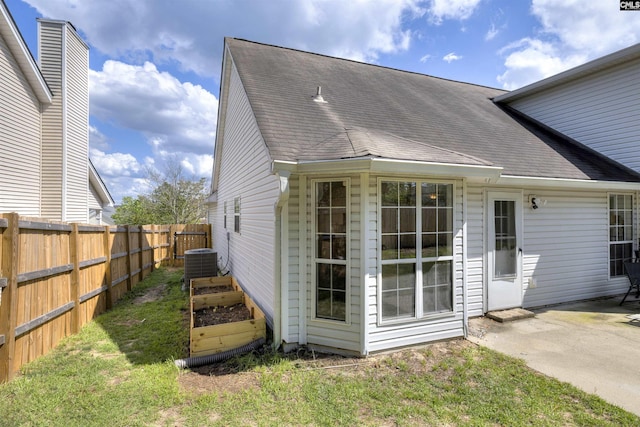103 Faircrest Way, Columbia, SC 29229 - back of property with a garden and a patio area