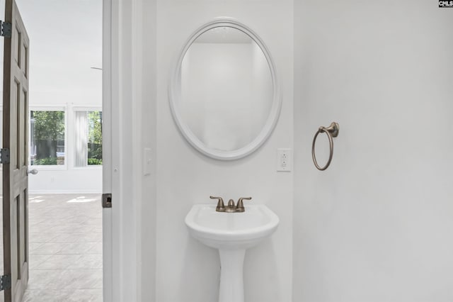 136 Traylors Gate Cir, Irmo, SC 29063 - bathroom featuring tile patterned floors and baseboards
