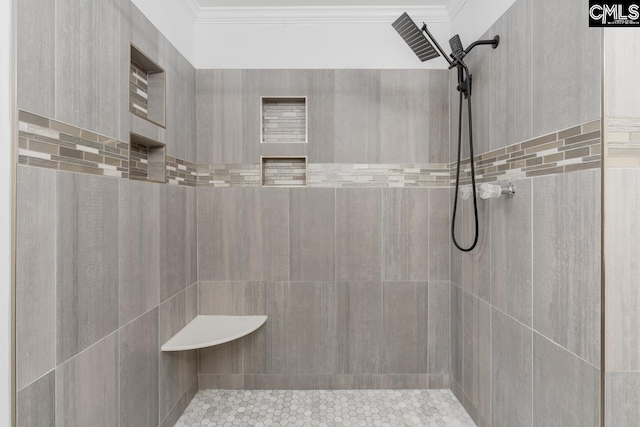 800 Valhalla Dr, Columbia, SC 29229 - full bath featuring tiled shower and ornamental molding