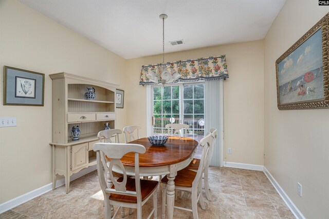 5 Blue Mountain Ct, Irmo, SC 29063 - dining area featuring baseboards