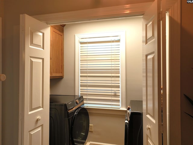 200 Weeping Cherry Ln, Columbia, SC 29212 - laundry room featuring washer / dryer and cabinet space