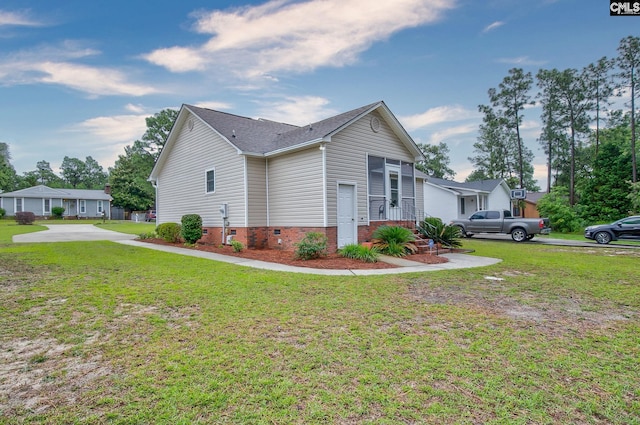 122 Halling Dr, Columbia, SC 29229 - view of property exterior featuring a lawn, crawl space, and roof with shingles