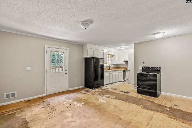 247 Piney Grove Rd, Columbia, SC 29210 - kitchen featuring black appliances, white cabinetry, light countertops, a textured ceiling, and under cabinet range hood