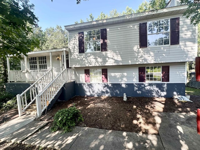 121 Durham Creek Ct, Columbia, SC 29229 - tri-level home with a porch