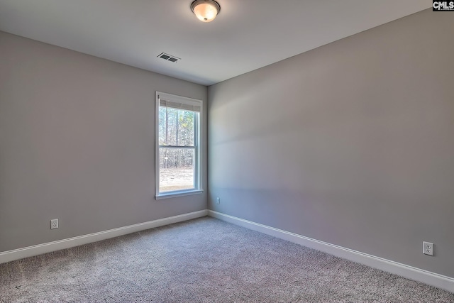 689 W Columbia Ave, Batesburg, SC 29006 - carpeted spare room featuring baseboards