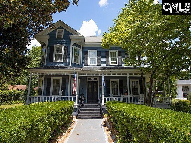 1220 Calhoun St, Newberry, SC 29108 - view of front of home with a porch