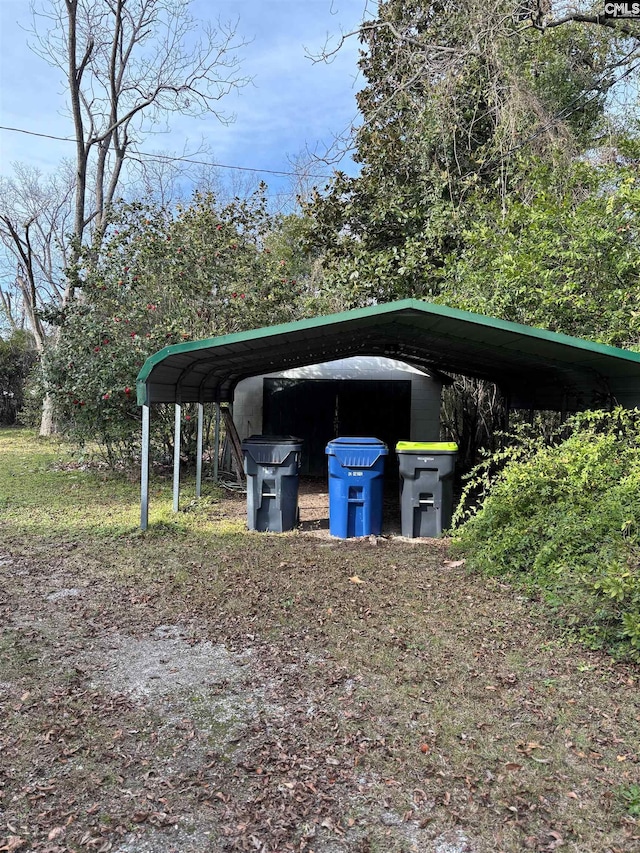 209 E Columbia Ave, Batesburg, SC 29070 - view of parking / parking lot