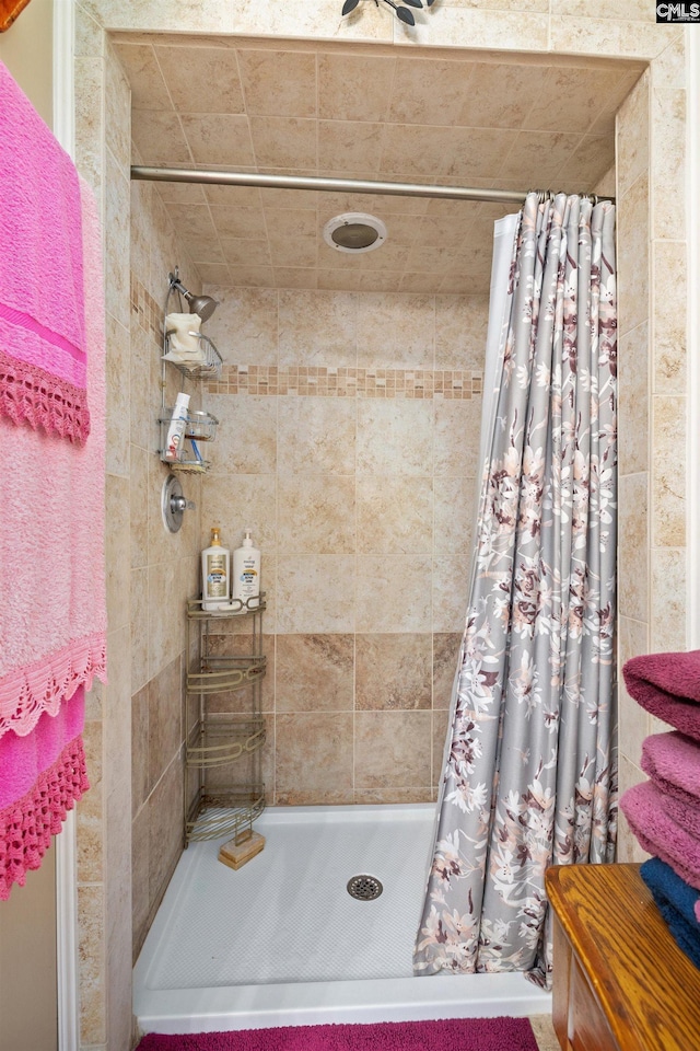 1220 Barnwell Dr, Sumter, SC 29154 - bathroom with tiled shower